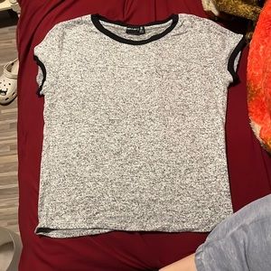 Popular 21 Medium Grey Shirt With Black Edges